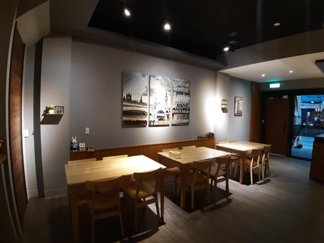 藏青民宿the Wind Guesthouse-Youth Inn Tainan Eksteriør bilde