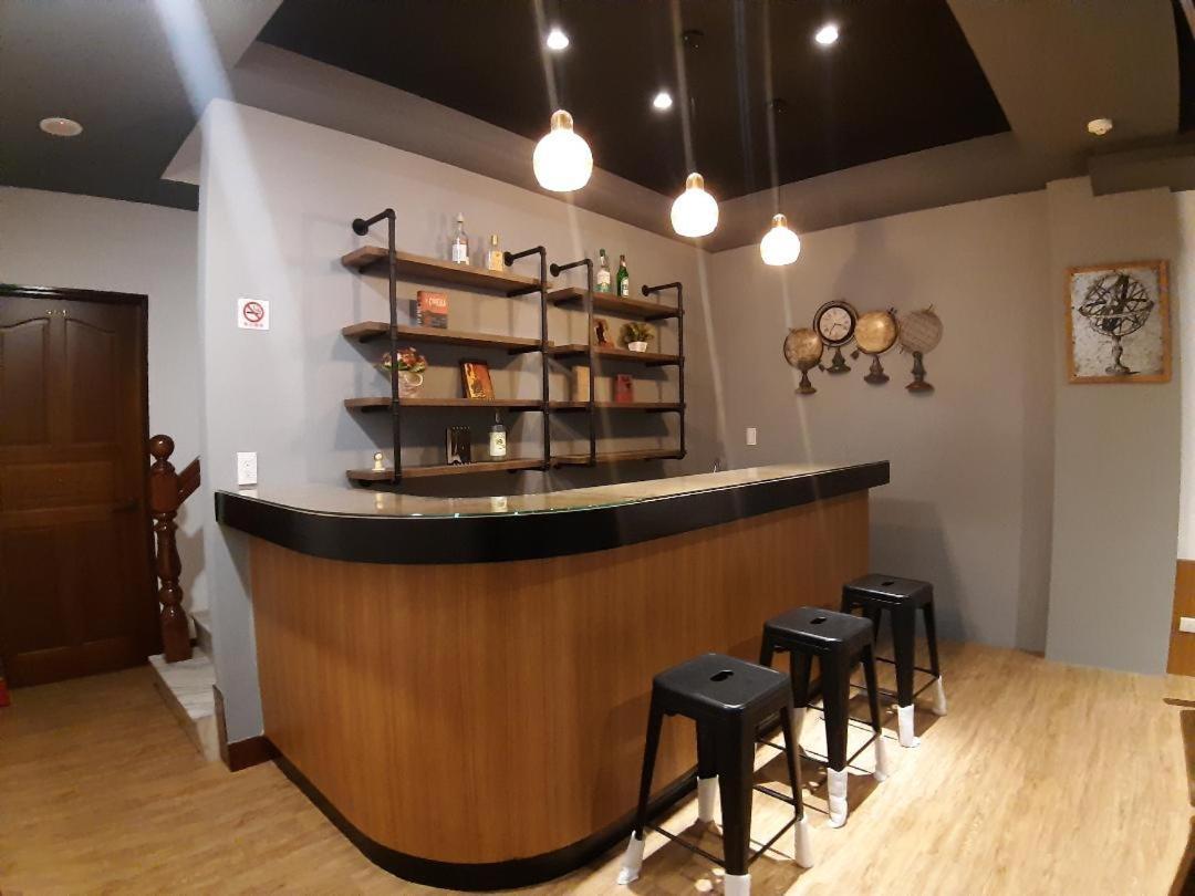 藏青民宿the Wind Guesthouse-Youth Inn Tainan Eksteriør bilde