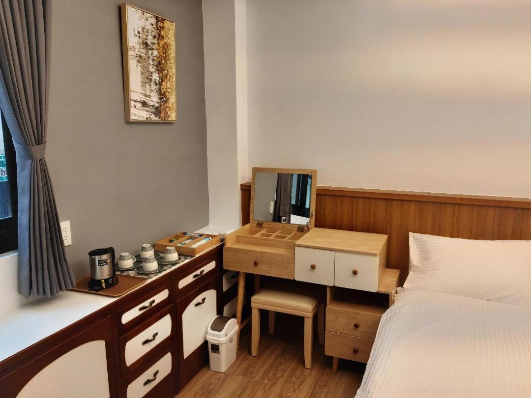 藏青民宿the Wind Guesthouse-Youth Inn Tainan Eksteriør bilde