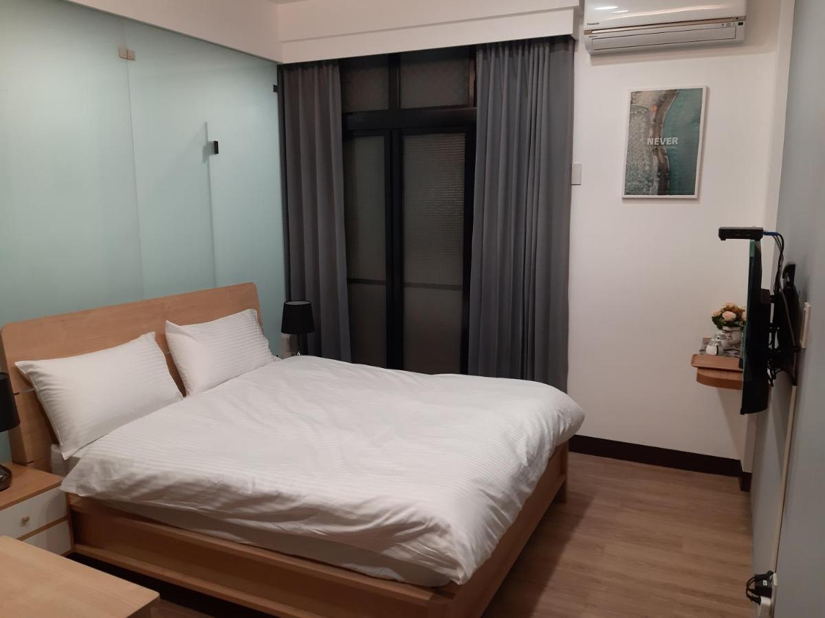 藏青民宿the Wind Guesthouse-Youth Inn Tainan Rom bilde