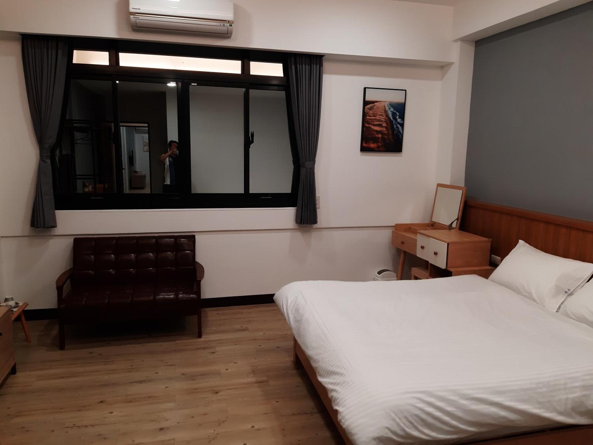 藏青民宿the Wind Guesthouse-Youth Inn Tainan Rom bilde