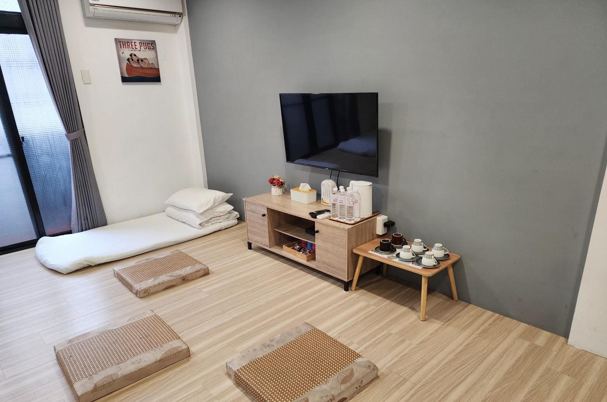 藏青民宿the Wind Guesthouse-Youth Inn Tainan Rom bilde